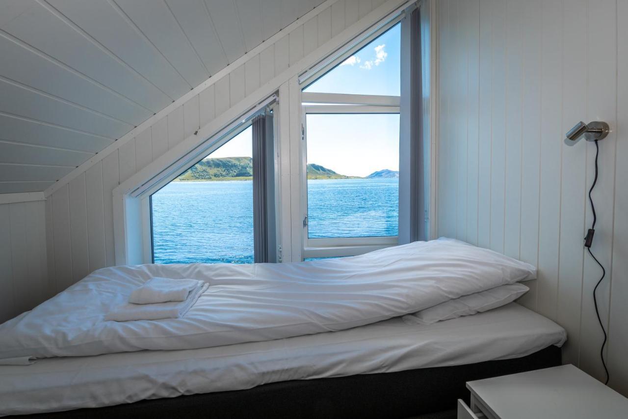 Lofoten Rorbu Lodge Offersoya Buitenkant foto